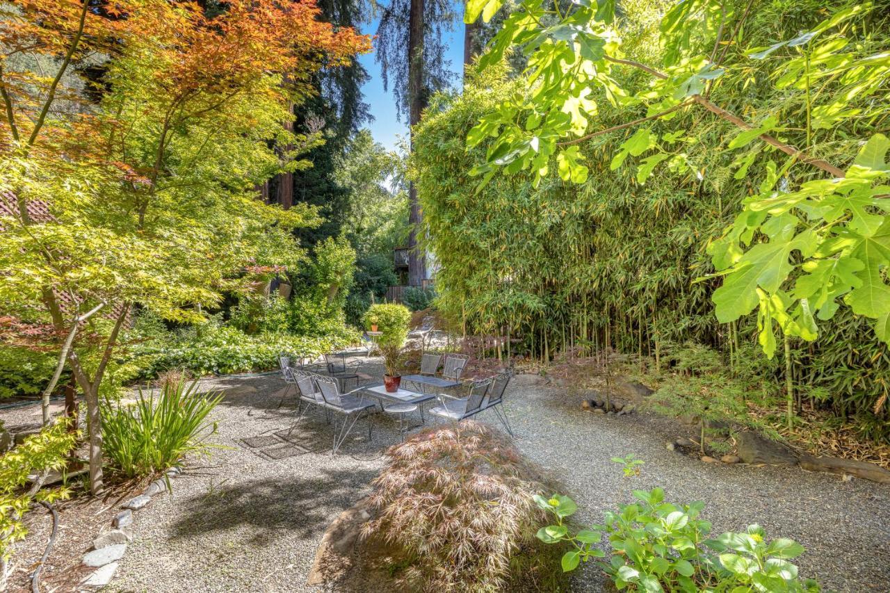 River Classic Forestville Exterior photo